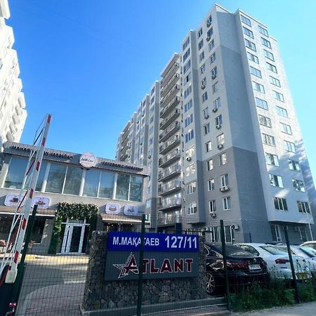 Атлант Жк Apartment Almatî Exterior foto